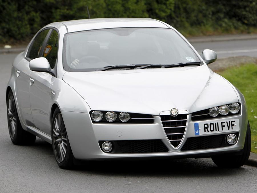  Alfa Romeo 159 (939A) 2008 года  (UK) (фото 9 из 12)